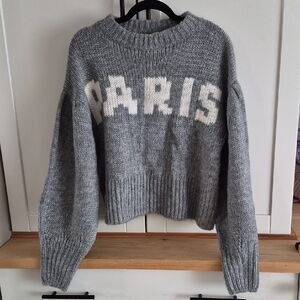 💙H&M Grey and White 'PARIS' Crewneck Sweater
